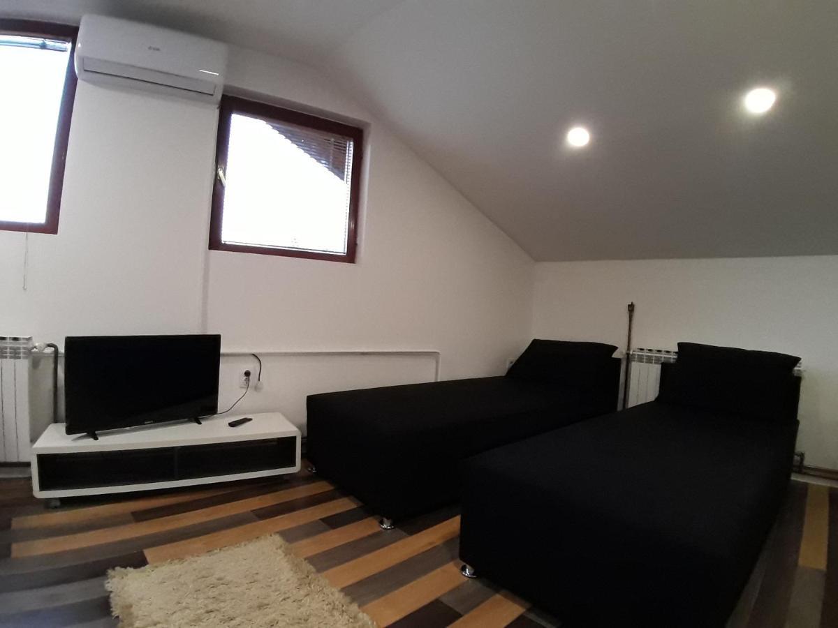 Apartments In Heart Сараево Экстерьер фото